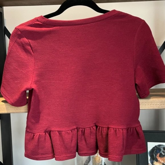 Maroon Short Sleeved Cropped Peplum Top - Picture 3 of 3